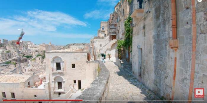 Increíble caminata virtual por Matera, la ciudad de las casas cueva